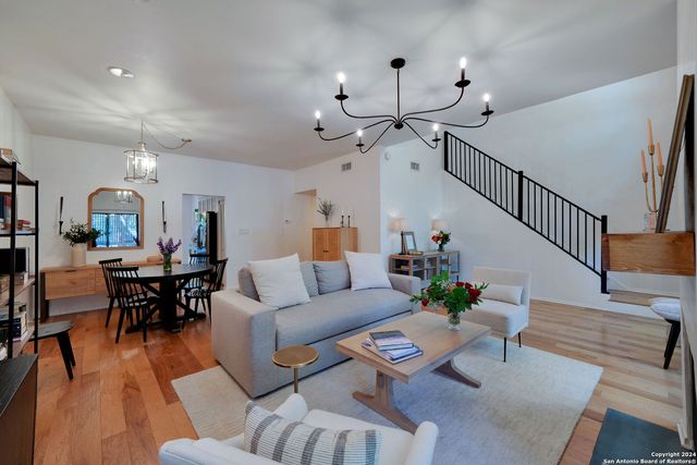 138 Chichester, San Antonio, TX 78209