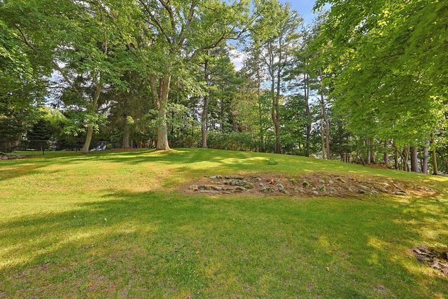 26 Spring Valley, Belmont, MA 02478