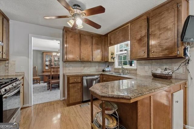 3320 Redberry Trail, Canton, GA 30115