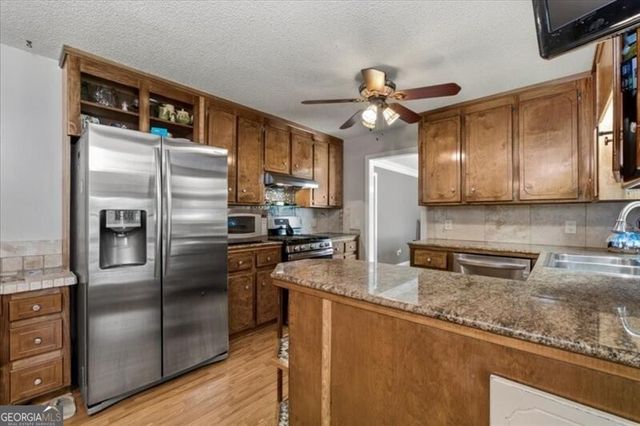 3320 Redberry Trail, Canton, GA 30115