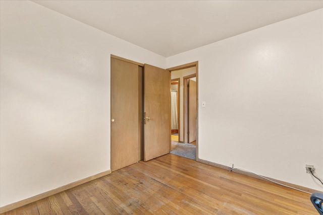 1511 W Klein AVENUE, Milwaukee, WI 53221