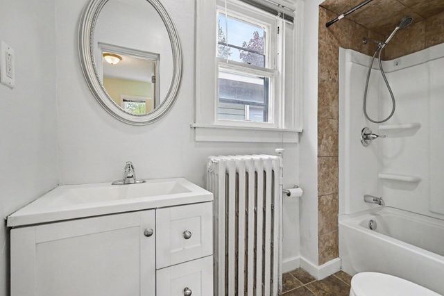 831 Second Street Nw, City Of Grand Rapids, MI 49504