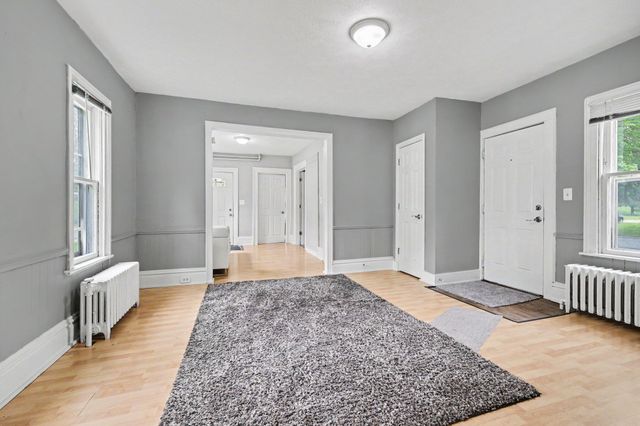 831 Second Street Nw, City Of Grand Rapids, MI 49504