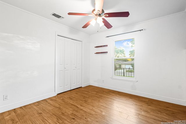 311 Hope Dr, San Antonio, TX 78228