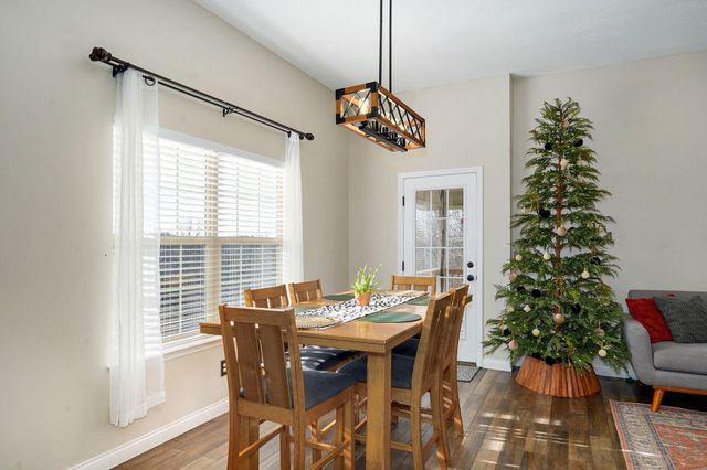 205 Weatherby Drive, Fordland, MO 65652