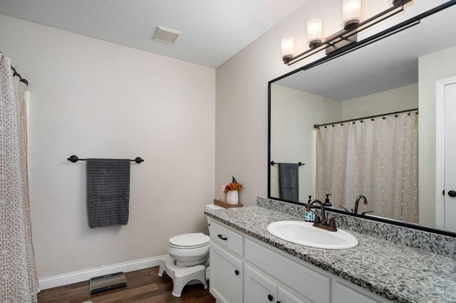 205 Weatherby Drive, Fordland, MO 65652