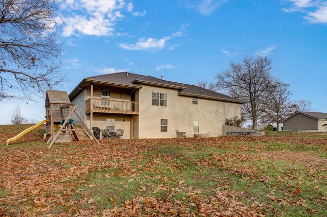 205 Weatherby Drive, Fordland, MO 65652
