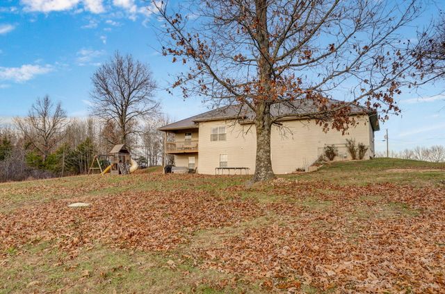 205 Weatherby Drive, Fordland, MO 65652