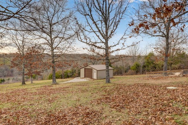 205 Weatherby Drive, Fordland, MO 65652