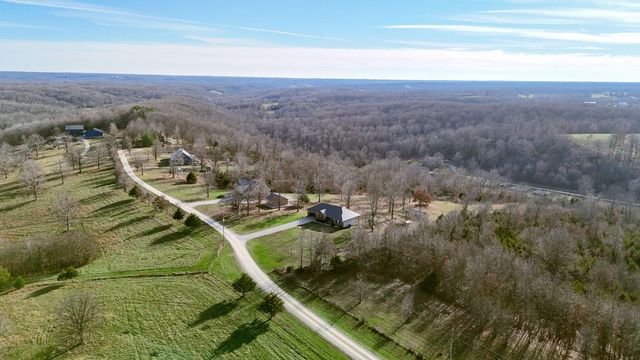 205 Weatherby Drive, Fordland, MO 65652