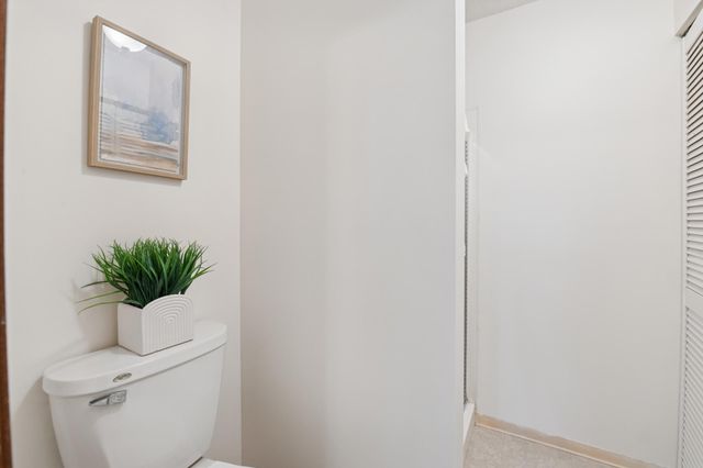 1800 Riverwood Drive 318, Burnsville, MN 55337