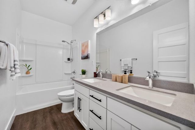 652 Obsidian Drive, San Jose, CA 95133
