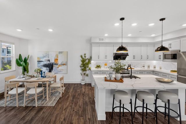 652 Obsidian Drive, San Jose, CA 95133