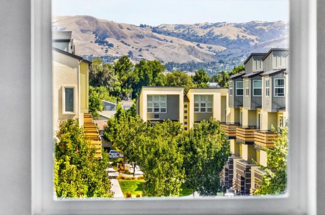 652 Obsidian Drive, San Jose, CA 95133