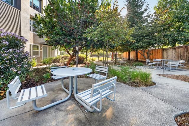 652 Obsidian Drive, San Jose, CA 95133