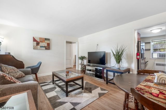 445 Morris Ave 4, Springfield Twp., NJ 07081