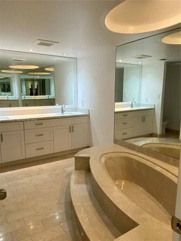 1111 Crandon Boulevard A807, Key Biscayne, FL 33149