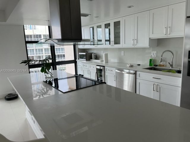1111 Crandon Boulevard A807, Key Biscayne, FL 33149