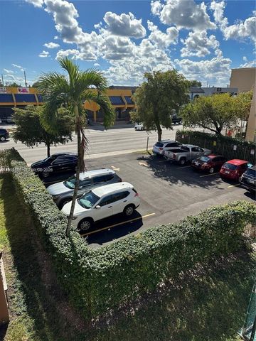 4715 NW 7th St 302-2, Miami, FL 33126