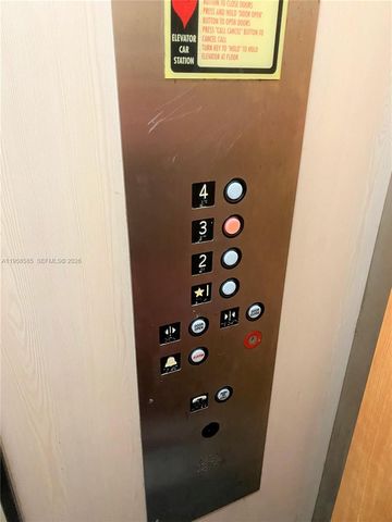 4715 NW 7th St 302-2, Miami, FL 33126