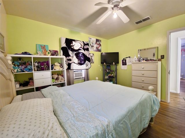 140 Meadowbrook Street, Robinson, TX 76706