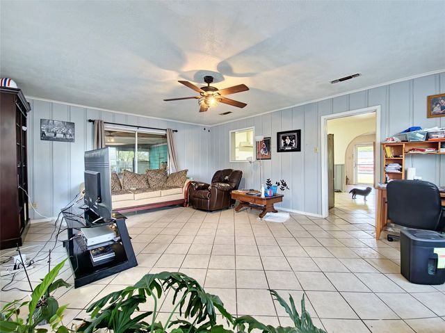 140 Meadowbrook Street, Robinson, TX 76706