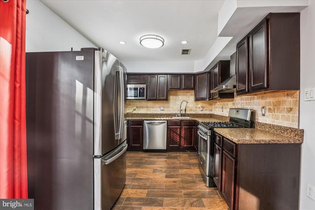 3608 FELMORE CT, Woodbridge, VA 22193