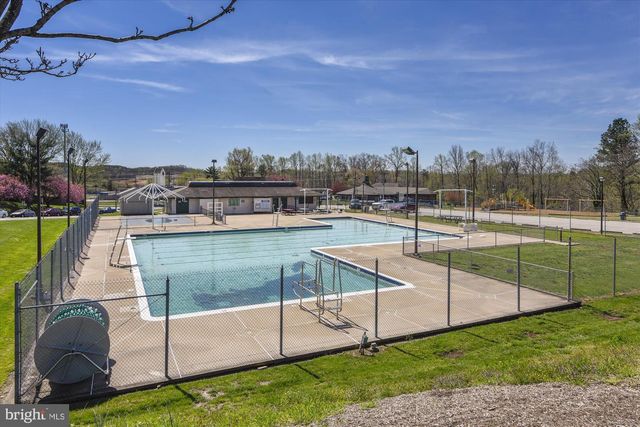 3608 FELMORE CT, Woodbridge, VA 22193