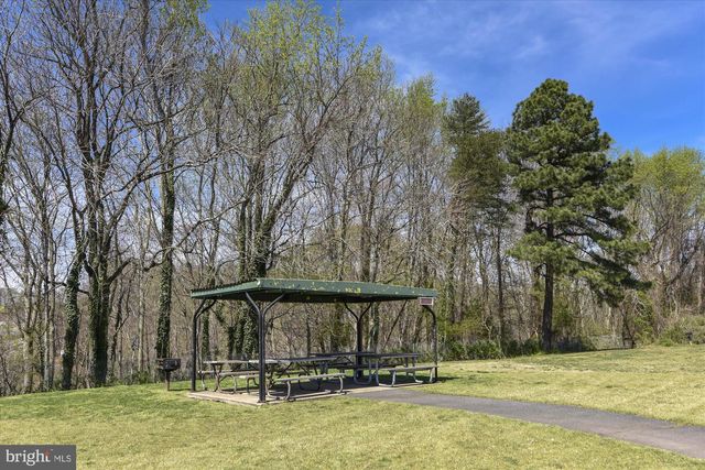 3608 FELMORE CT, Woodbridge, VA 22193