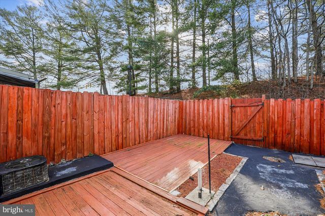 3608 FELMORE CT, Woodbridge, VA 22193