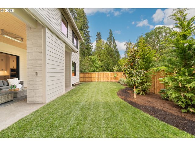 3784 Ridgewood Way, West Linn, OR 97068