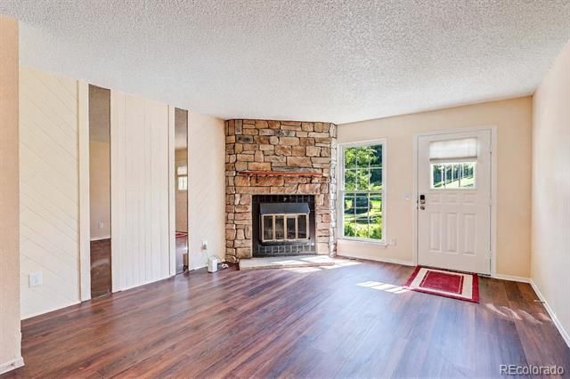9756 W Cornell Place, Lakewood, CO 80227