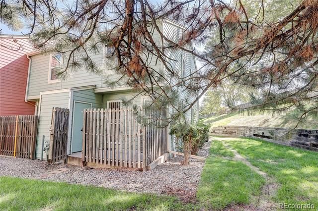 9756 W Cornell Place, Lakewood, CO 80227
