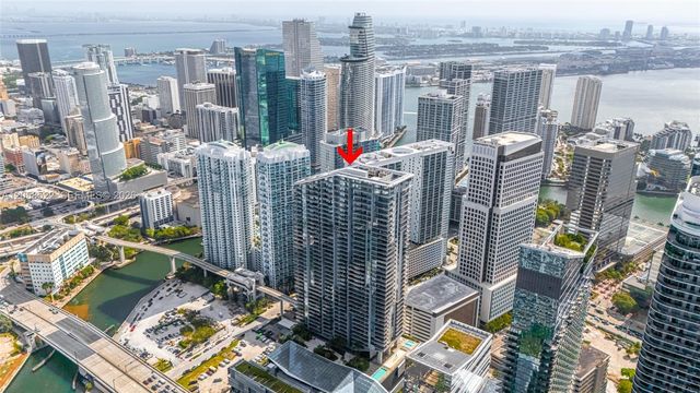 68 SE 6th St 2306, Miami, FL 33131