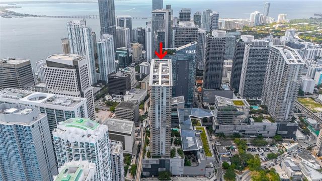 68 SE 6th St 2306, Miami, FL 33131