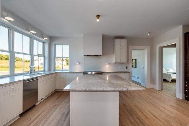 4029 Serenbe Street, Middleton, WI 53562