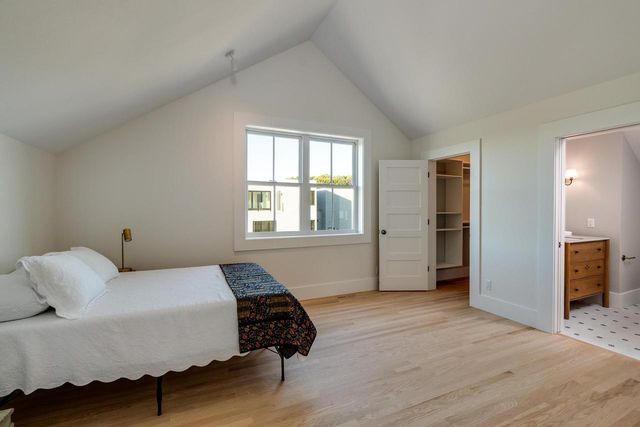 4029 Serenbe Street, Middleton, WI 53562