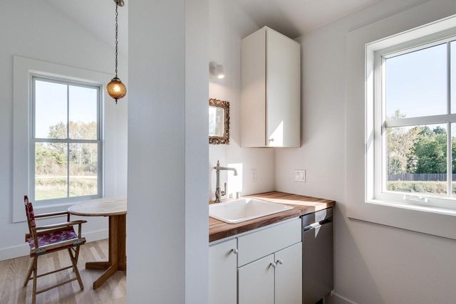 4029 Serenbe Street, Middleton, WI 53562