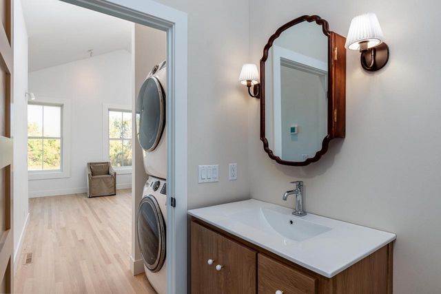 4029 Serenbe Street, Middleton, WI 53562