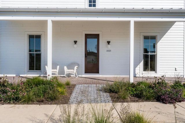 4029 Serenbe Street, Middleton, WI 53562