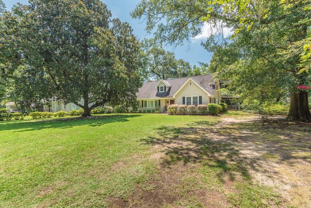 120 Nightingale Street, Barnwell, SC 29812