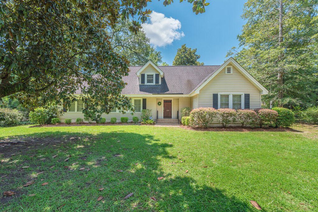 120 Nightingale Street, Barnwell, SC 29812