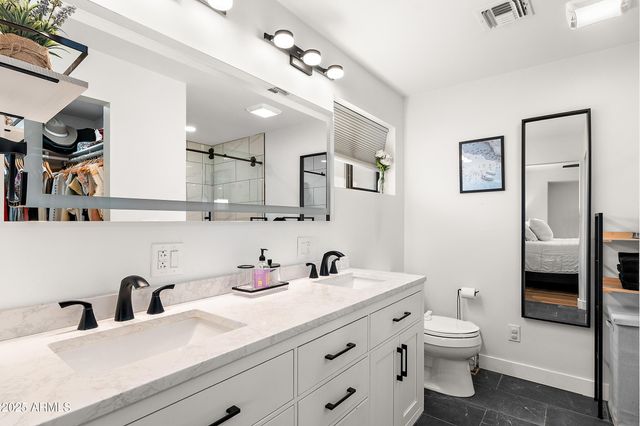 2050 N 71ST Street, Scottsdale, AZ 85257