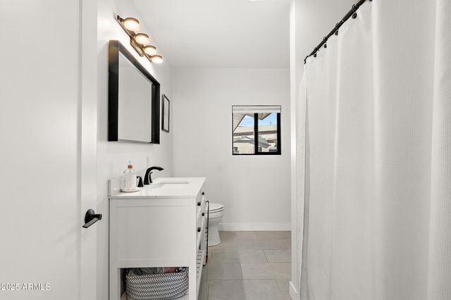 2050 N 71ST Street, Scottsdale, AZ 85257