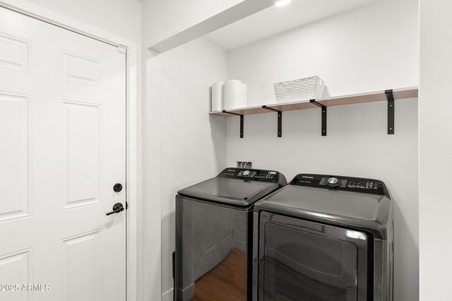 2050 N 71ST Street, Scottsdale, AZ 85257