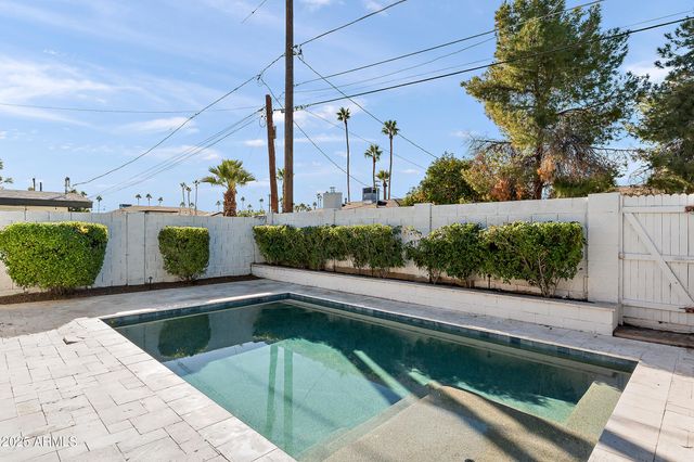 2050 N 71ST Street, Scottsdale, AZ 85257