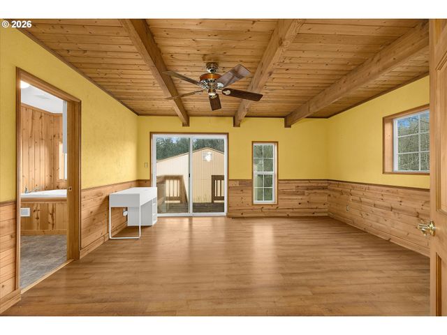 65586 NEHALEM Hwy, Vernonia, OR 97064