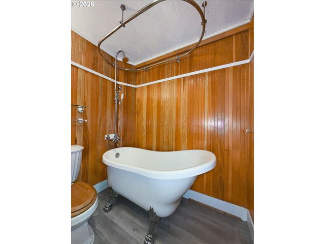 65586 NEHALEM Hwy, Vernonia, OR 97064