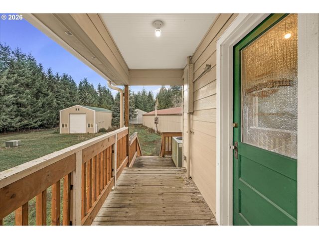 65586 NEHALEM Hwy, Vernonia, OR 97064
