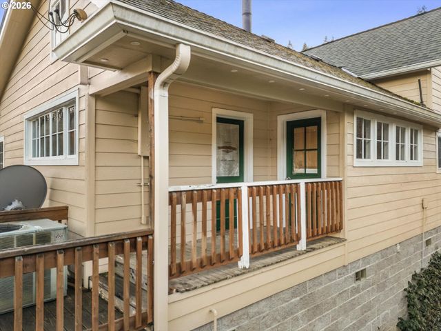 65586 NEHALEM Hwy, Vernonia, OR 97064